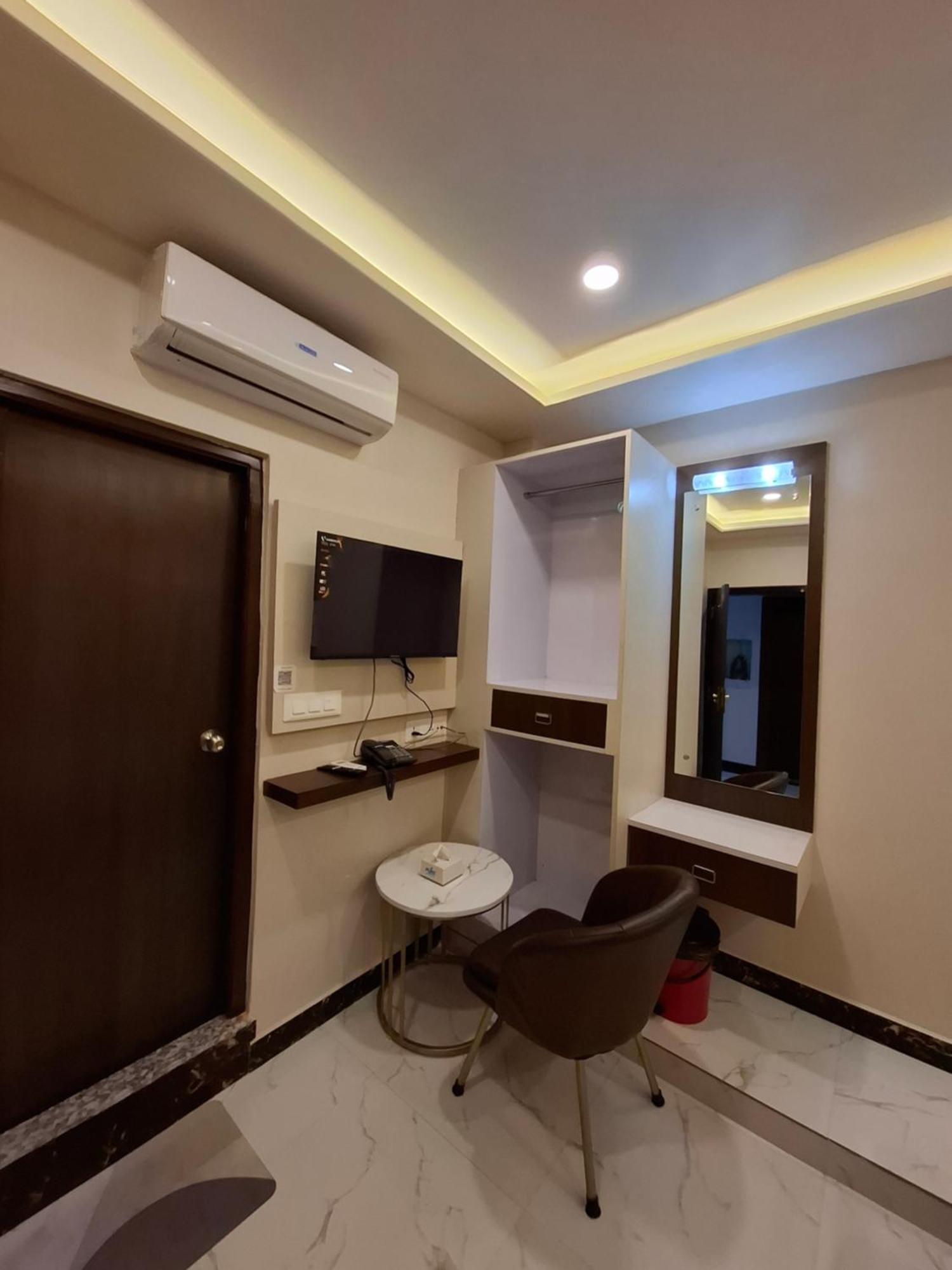 Hotel Royal Mithila Private Limited Janakpur Ngoại thất bức ảnh